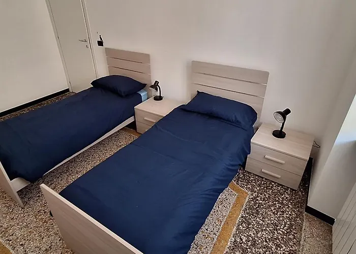 Apartment La Casa Dei Gatti Matti Genoa